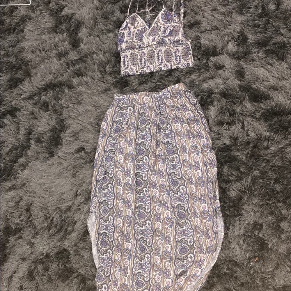 Two piece maxi skirt with crop top